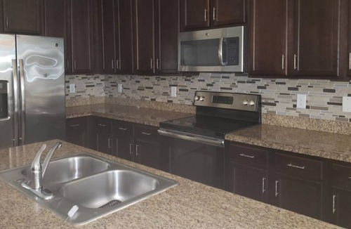 Jog Road Apartment | 4 Bedroom Single_family (436257) by Houzlet