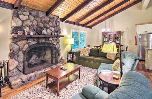 Jackson House | 4 Mi to Ski Slopes: Family-Friendly Bartlett Home!