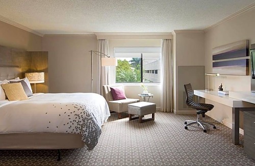 Boca Raton Hotel | 4-Star Hotel ∙ Renaissance Boca Raton Hotel