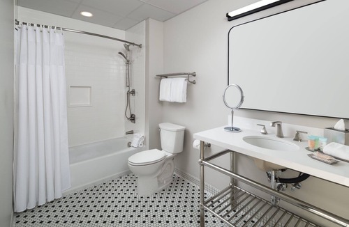 Glenwood Springs Hotel | 4 Units | Near Downtown & Hot Springs | Glenwood Springs