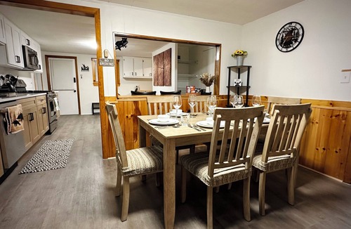 North Woodstock House | 4BR Summer Home For 10ppl with Game Room -White Mtns!