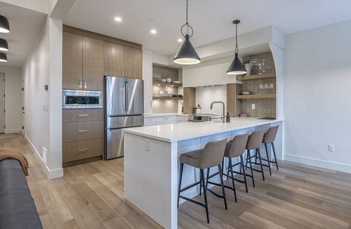 Silver Star Mountain House | 5 bedroom home with direct ski access, sauna, private laundry and garage