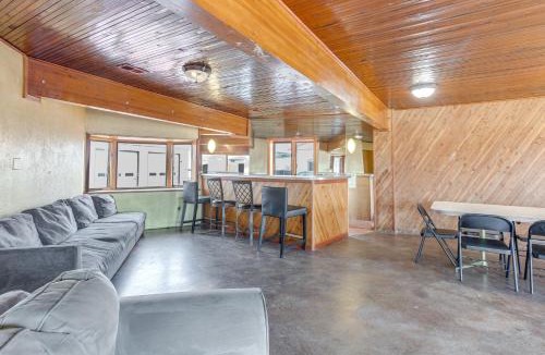Twin Lakes House | 5 Mi to Dtwn Denver: Pet-Friendly Home w/Patio