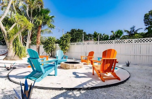 Parker Ridge House | 5BR Beach Oasis! Heated Pool, 10 Min to Beach