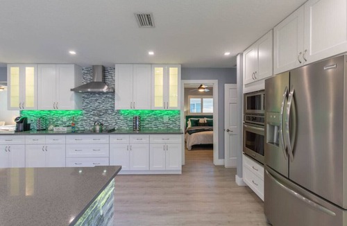 Wellington House | 5BR Wellington Equestrian Retreat+ Pool +Game Room