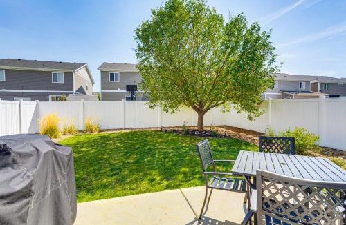 Green Valley Ranch House | 6 Mi to DIA: Denver Home w/Fenced Yard & Fire Pit