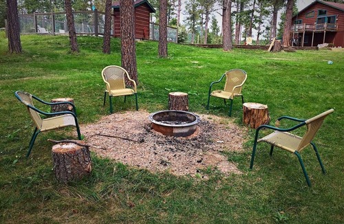 Rapid City Cabin | 6 Person Cabin near Mount Rushmore