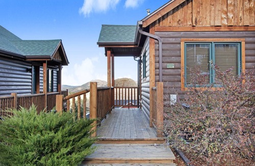 Estes Park Condo | 70 m² Condo ∙ 2 bedrooms ∙ 6 guests