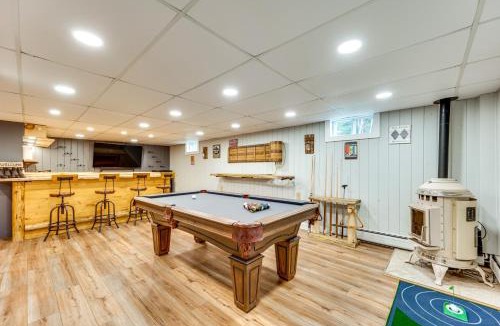 Lyndon House | 8 Mi to Kingdom Trails: Spacious Home w/Game Room