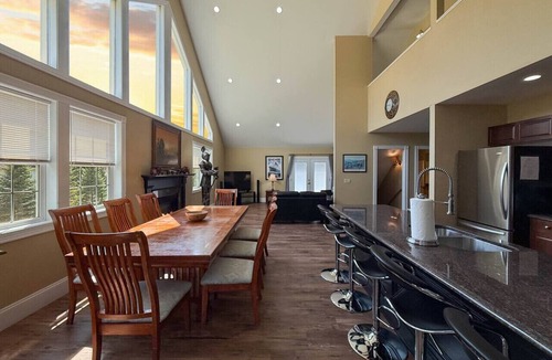 North Conway House | 80-2 Locust Lane | Pool, Hot Tub, Views, Game Room