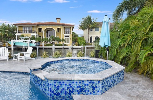 Boca Raton House | 826 Hot Tub & Heated Pool