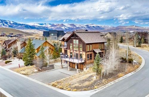 Grand Elk Ranch House | 892 Saddle Ridge