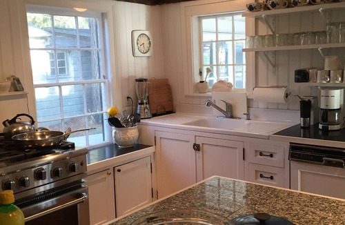 Old Chatham Cottage | A 200 year old center hall colonial between the Berkshires and the Hudson River