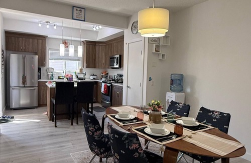 Leduc House | A&A RetreatFam-Friendly 3BR Spacious Haven Leduc