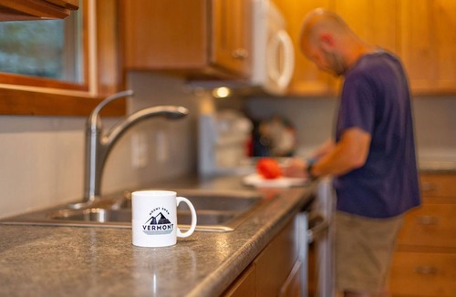 West Dover Ski Chalet | A Charming Chalet with Hot Tub 1 Mile to Mt. Snow