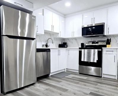 Northeast Edmonton Apartment | A Cozy Home away from Home