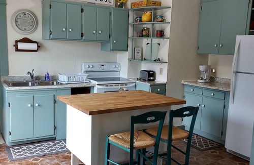 Nemo House | A delightful 1920's farmhouse in the heart of the Black Hills