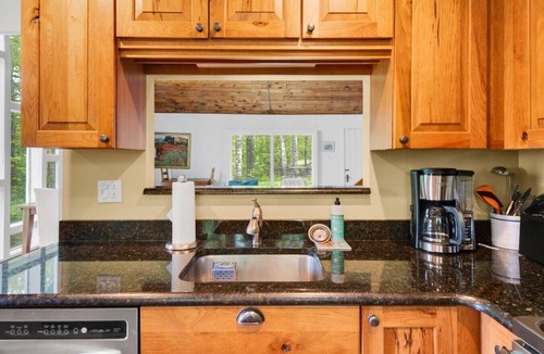 Peru Ski Chalet | A-Frame Chalet | Floor-to-Ceiling Windows, 1 Mi to Bromley
