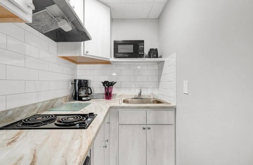 Old Orchard Beach Hotel | Abellona Inn & Suites