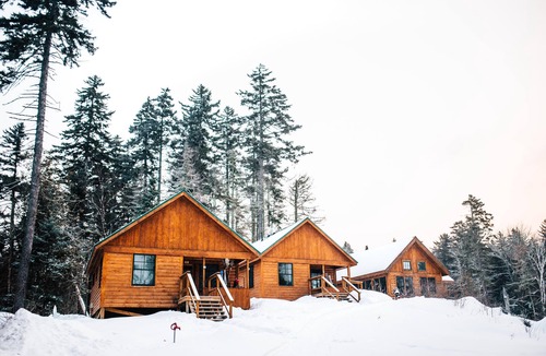Monson House | ADA Cabin, Queen Bed, Double Bed, Private Bath