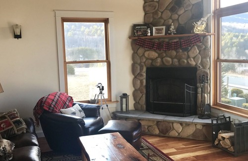 North Creek House | Adirondack Dream Townhome