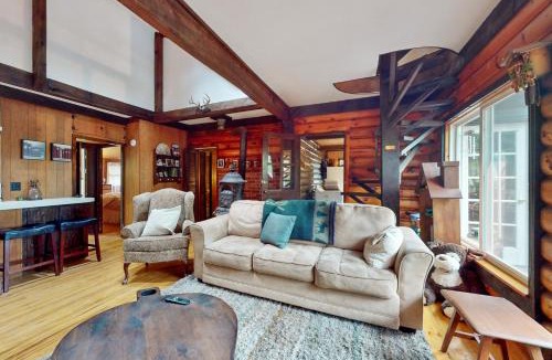 Lake Luzerne-Hadley House | Adirondacks in Style! Lake House w/Deck, Fire Pit