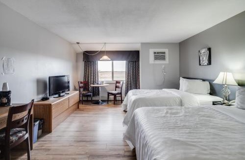 Martensville Hotel | Adobe Inn