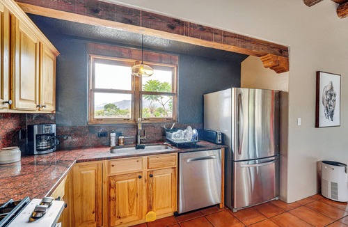 Taos House | Adobe-Style Home with Great Views!
