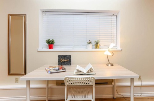 West Point Grey Apartment | Alluring Stellar Guest Suite Near UBC