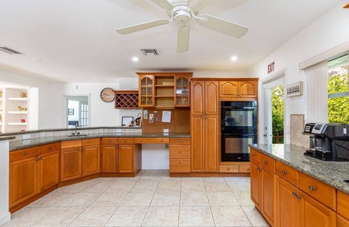 Hollywood Lakes House | Amazing LUXURY Villa Walk 10min to Hollywood Beach