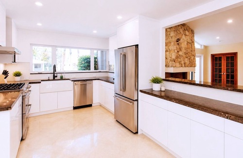 Hollywood Lakes Villa | Amazing Villa Walk to Beach Heated Pool & Jacuzzi