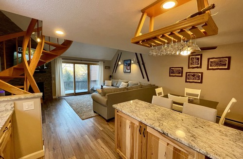 Jackson House | An Amazing Mountain Getaway!