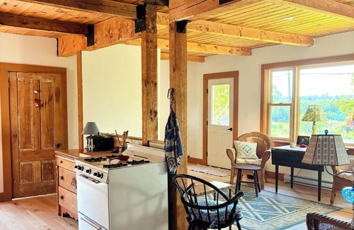 Corea House | Apple Hill a Charming Village Farmhouse in Beautiful Corea Harbor
