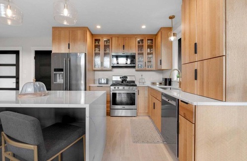 Sunday River Area House | Apres Chalet - Overlooking Sunday River