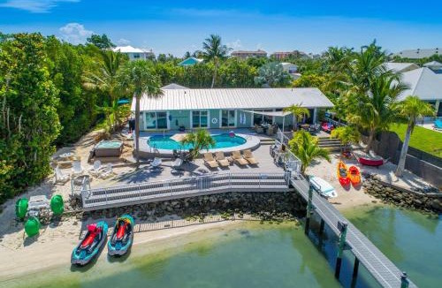 Stuart Villa | Aquatopia North