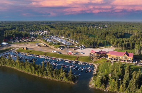 Candle Lake Cabin | Aspen Cabin at Candle Lake Golf Resort