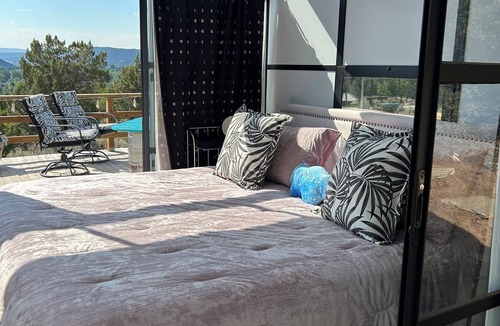Basalt Villa | Aspen Valley Glass House with Views