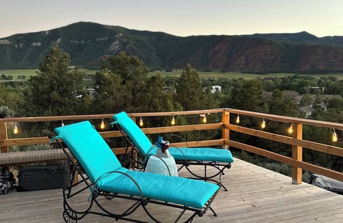 Basalt Villa | Aspen Valley Glass House with Views