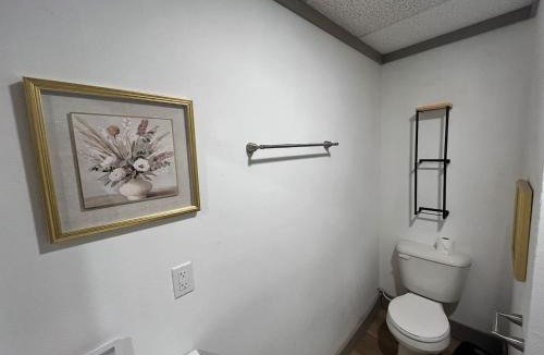 East Las Vegas House | Athens House nuber 8