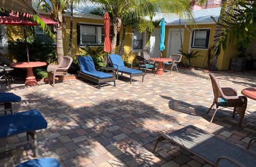 Palm Beach Shores Hotel | Atlantic Shores Vacation Villas