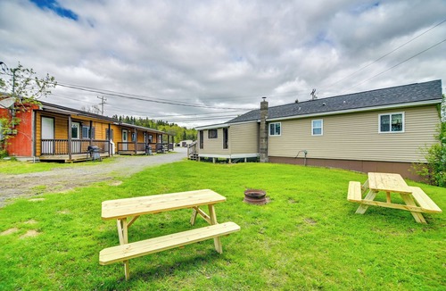 Pittsburg Cabin | ATV-Friendly Cabin Near Lake Francis