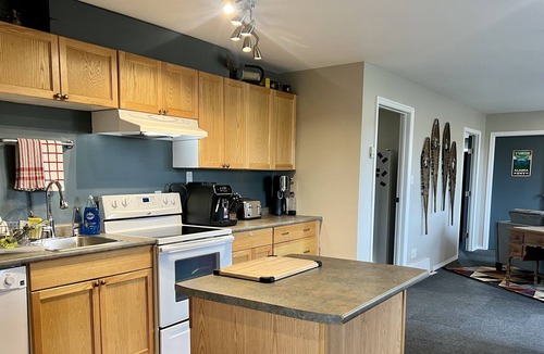 Whitehorse Apartment | Aurora Loft