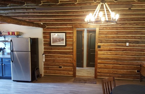 Nemo Cabin | Authentic Black Hills Creekside Cabin