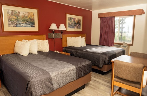 Newcastle Hotel | Autoinn Motel