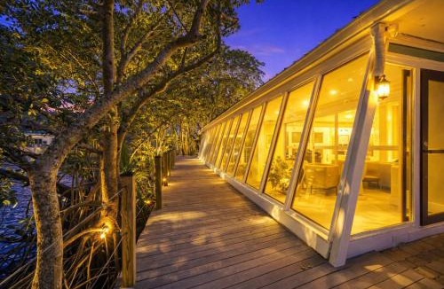 Ojus Villa | Aventura Lakefront
