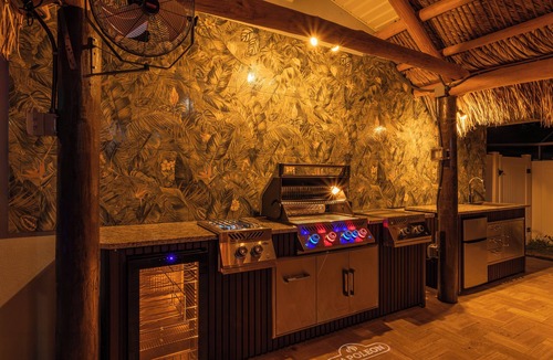 Hunt Club House | Azure Tiki Gardens: Private Resort Pool, Large Tiki Hut & Full Outdoor Kitchen