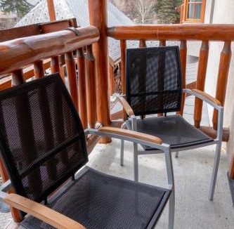 Banff Hotel | Banff Caribou Lodge and Spa
