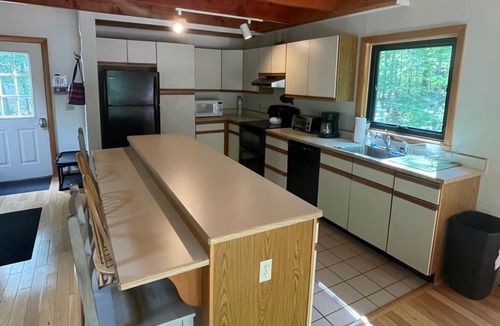 Bartlett House | Bartlett NH 2 minutes to Attitash, close to Saco River, Story Land, North Conway