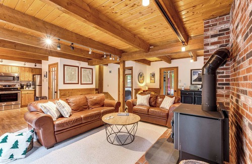 Bartlett House | Bartlett Vacation Rental w/Wraparound Deck!