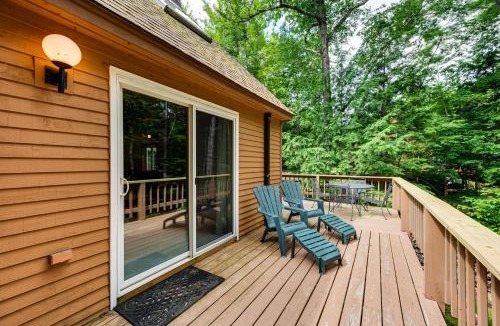 Bartlett House | Bartlett Vacation Rental w/Wraparound Deck!